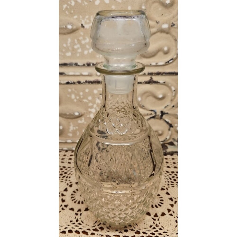 Vtg Whiskey Decanter Pressed Glass w/ Stopper Crown Royal Grapes Etched (read)